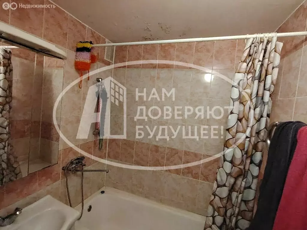 2-комнатная квартира: Горнозаводск, улица Красных Партизан, 12 (48.3 ... - Фото 2