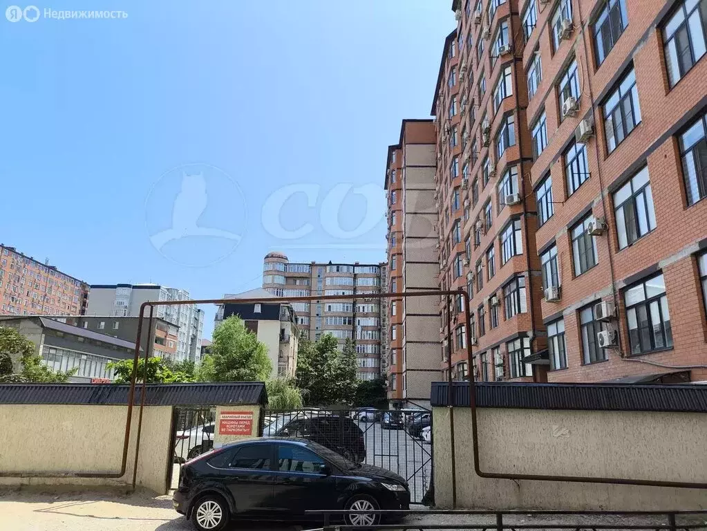 3-комнатная квартира: Махачкала, 2-й Гапцахский тупик, 3 (120 м) - Фото 1
