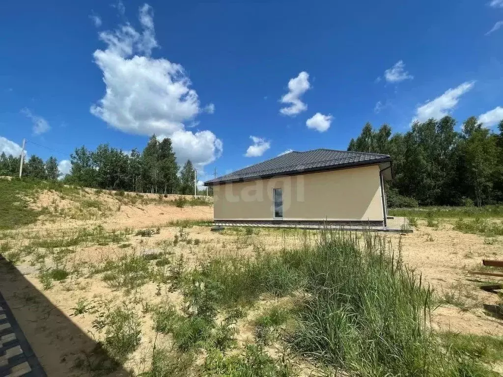 Дом в Смоленская область, Смоленский муниципальный округ, д. Ясенная  ... - Фото 1