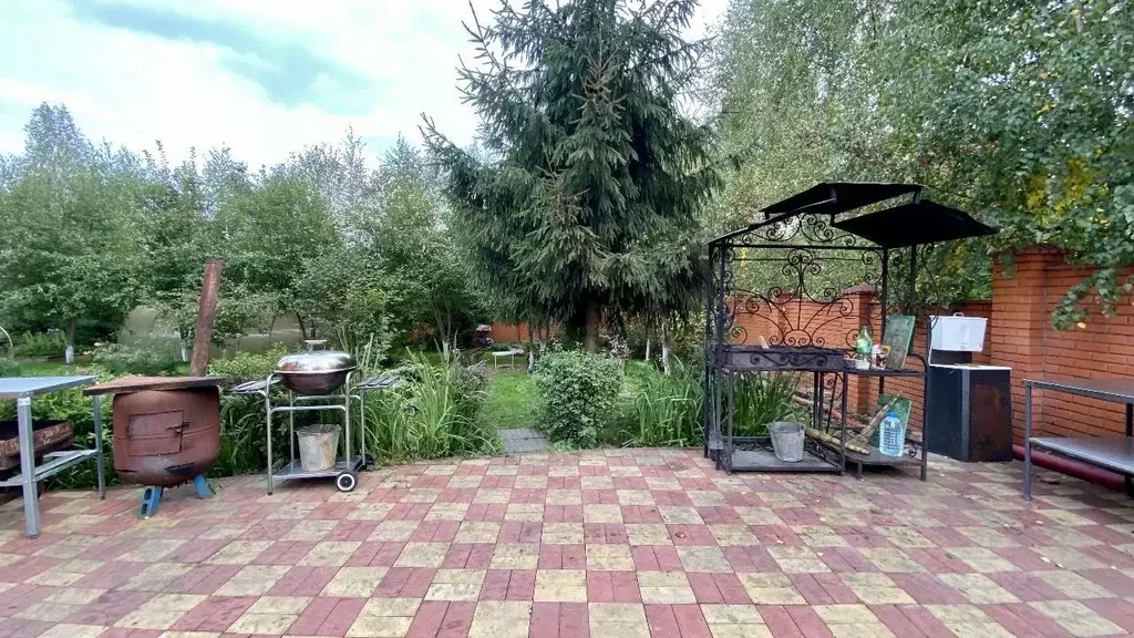 Дом в Москва с. Красная Пахра, ш. Калужское, 6А (550 м) - Фото 2