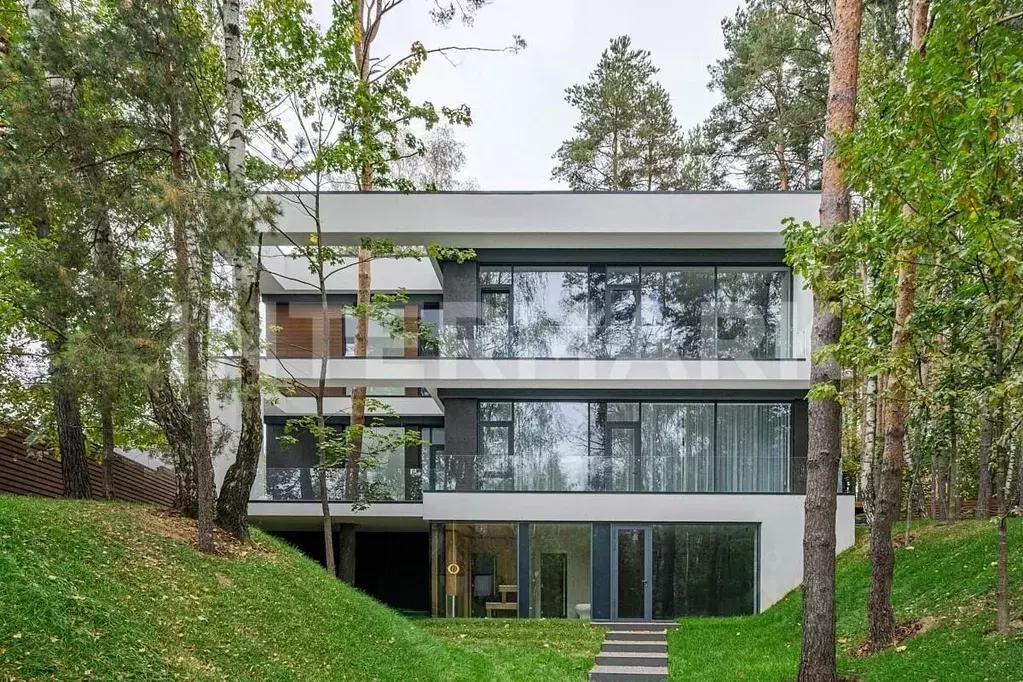 Коттедж в Московская область, Истра муниципальный округ, д. ... - Фото 1