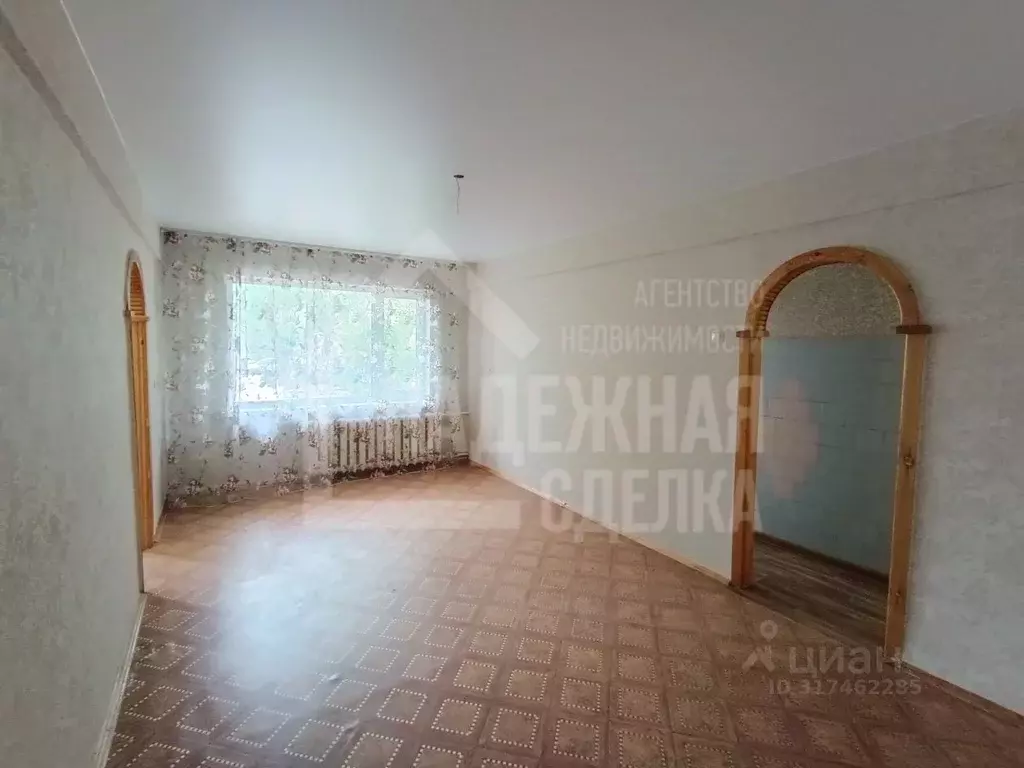 2-к кв. Алтайский край, Рубцовск Тракторная ул., 64 (44.8 м) - Фото 1