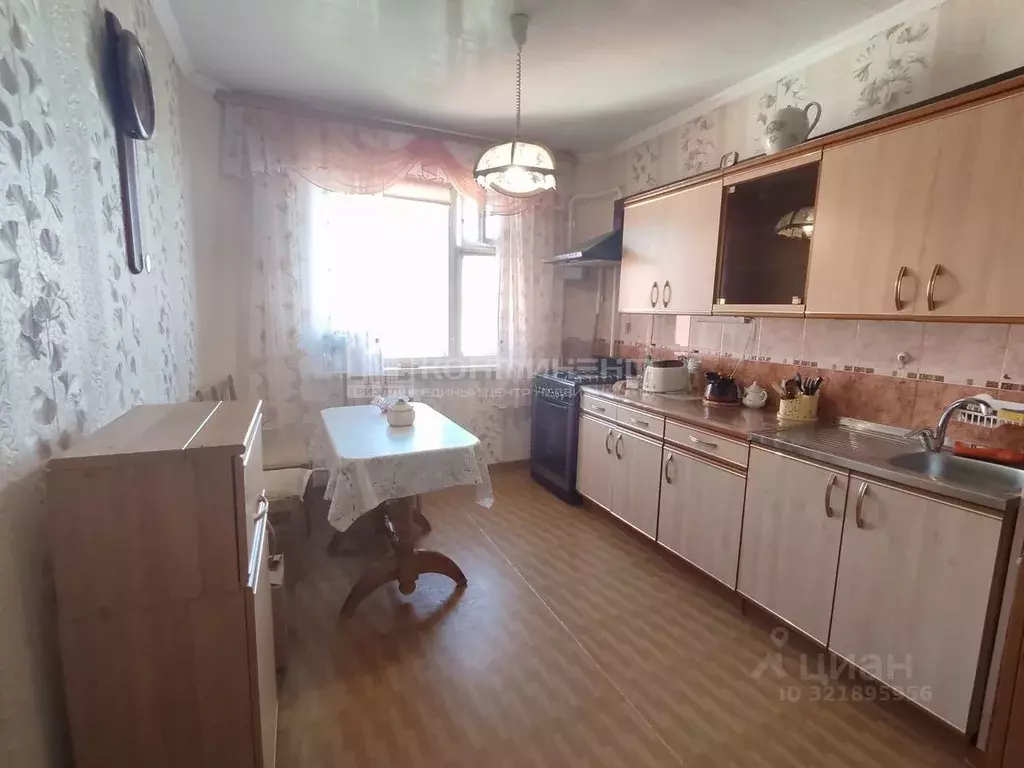 3-к кв. Владимирская область, Ковров ул. Ватутина, 49 (63.1 м) - Фото 0