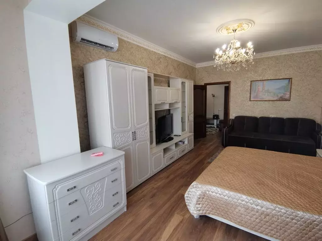 1-к кв. Крым, Симферополь ул. Битакская (60.0 м) - Фото 2