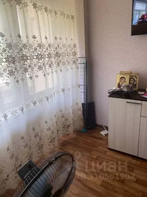 1-к кв. Крым, Симферополь просп. Кирова, 39 (36.0 м) - Фото 0