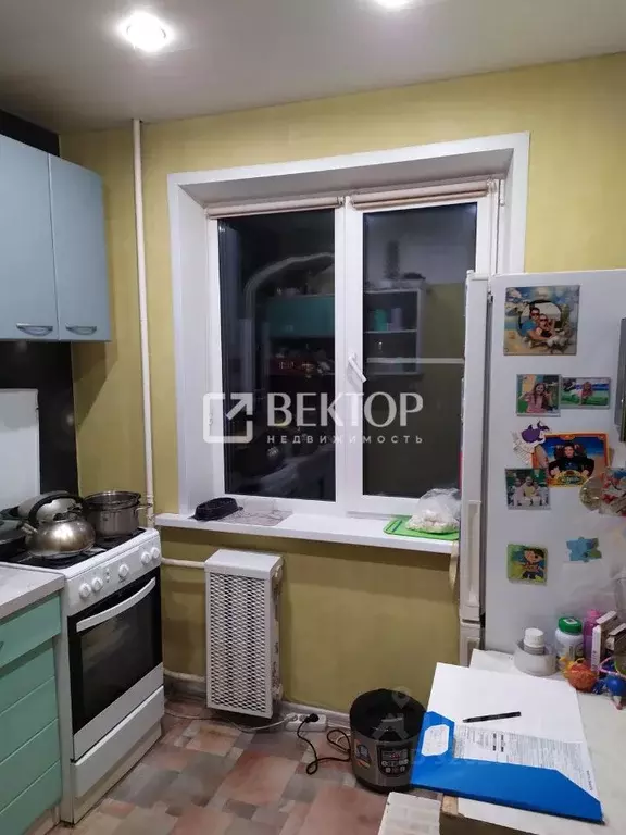 3-к кв. Ярославская область, Ярославль ул. Урицкого, 32 (56.4 м) - Фото 1