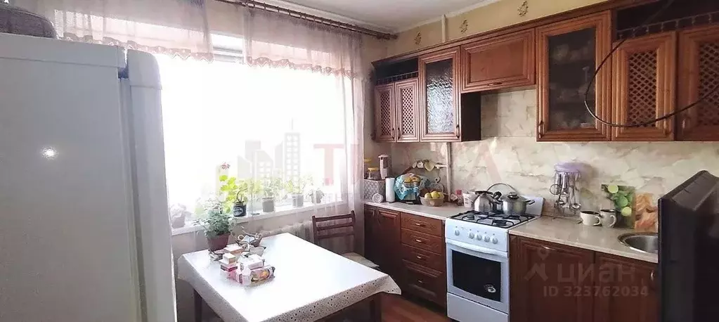 2-к кв. Белгородская область, Старый Оскол ул. Крутикова, 17 (52.0 м) - Фото 1