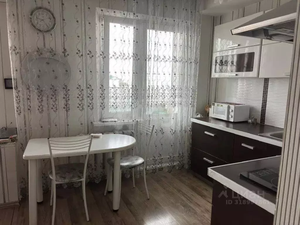 1-к кв. Иркутская область, Ангарск 32-й мкр, 1 (43.7 м) - Фото 0