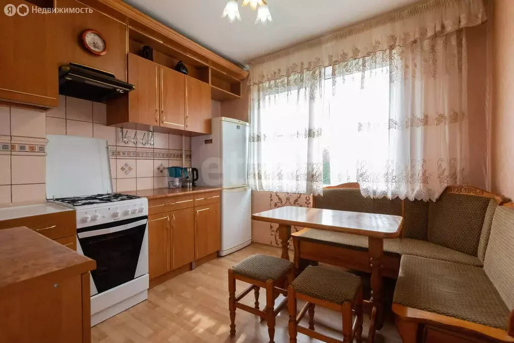 2-комнатная квартира: Калининград, Артиллерийская улица, 35 (48 м) - Фото 0