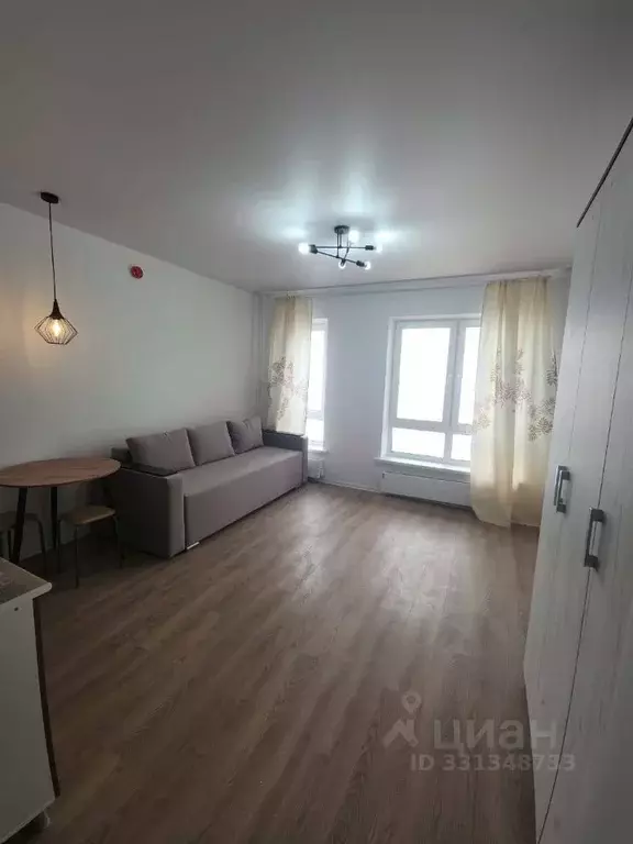 Студия Приморский край, Владивосток ул. Архангельская, 23к2 (35.3 м) - Фото 1