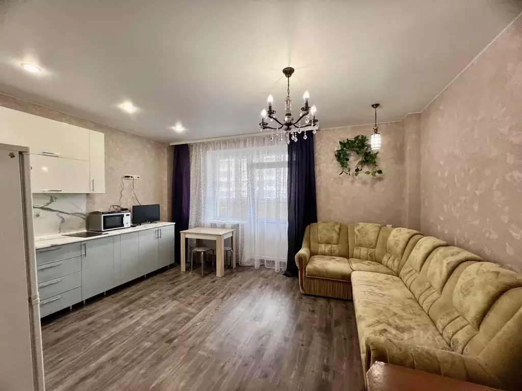 Студия Ростовская область, Ростов-на-Дону, Нахичевань ул. 26-я Линия, ... - Фото 1