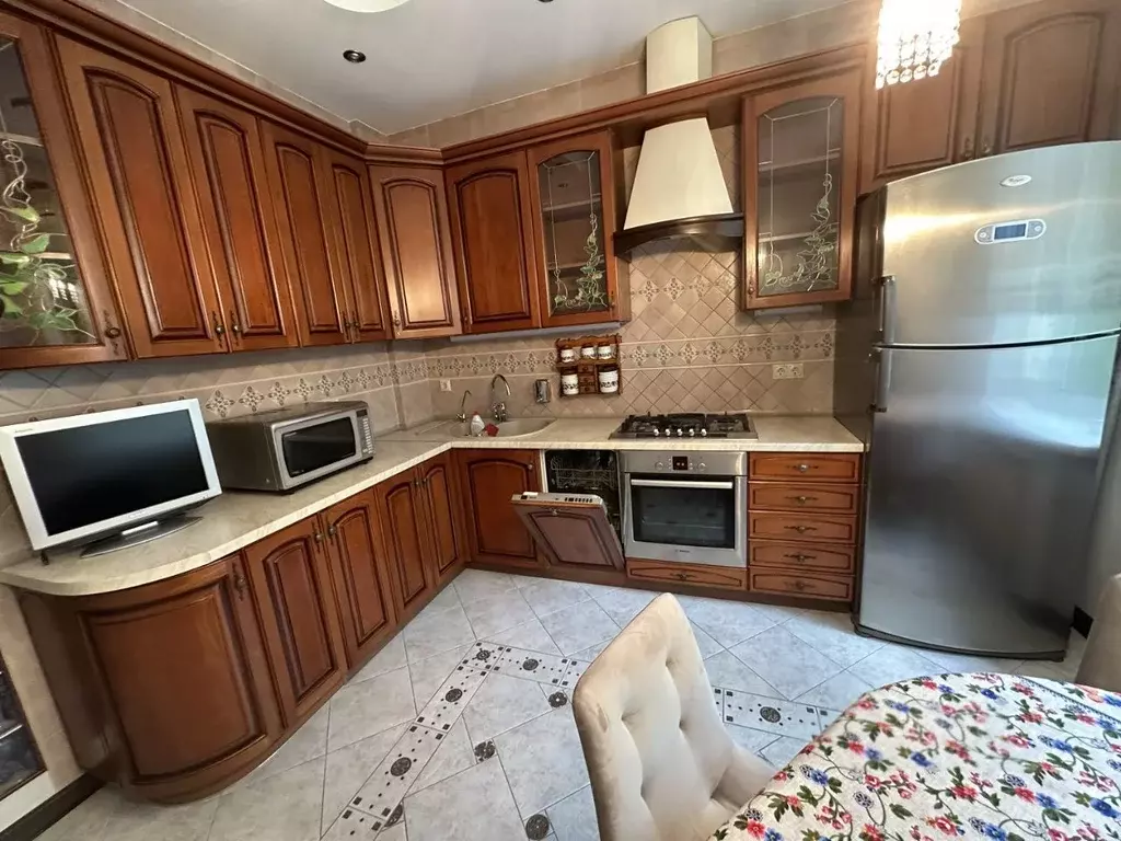 3-к кв. Москва Фортунатовская ул., 31/35 (83.0 м) - Фото 1