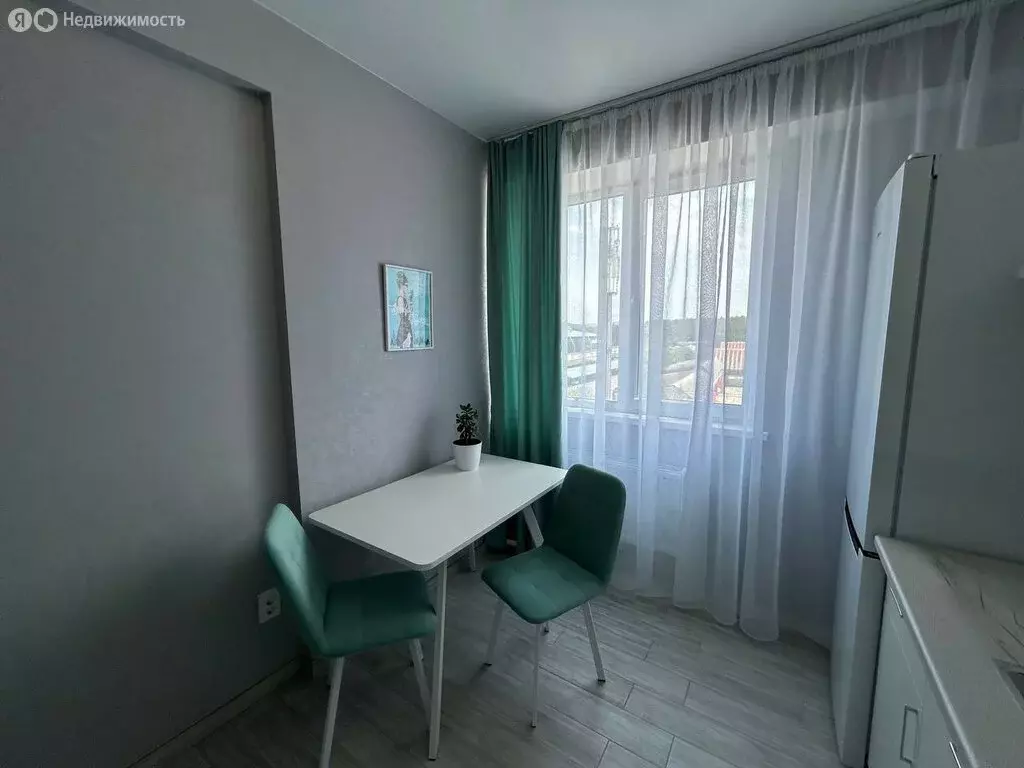 1-комнатная квартира: Симферополь, улица 51-й Армии, 124 (42 м) - Фото 1