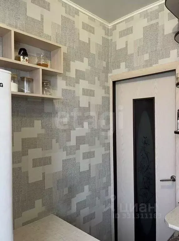 2-к кв. Тверская область, Торжок Калининское ш., 37Д (39.5 м) - Фото 2