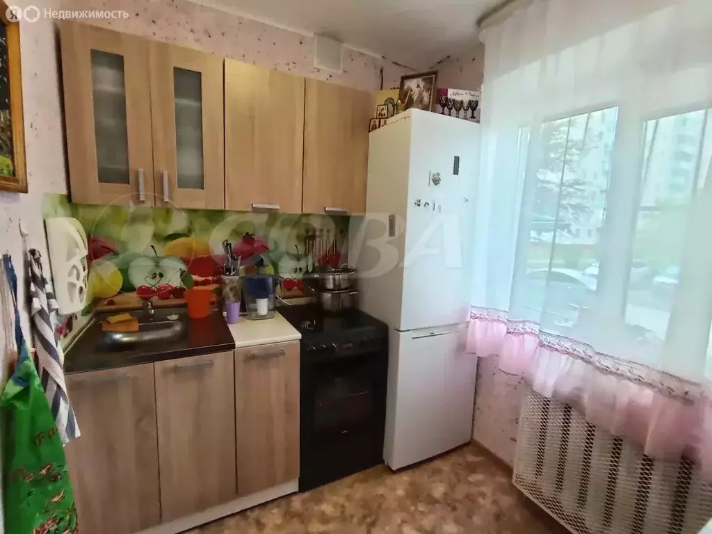2-комнатная квартира: Тобольск, микрорайон 7А, 15 (48.2 м) - Фото 1