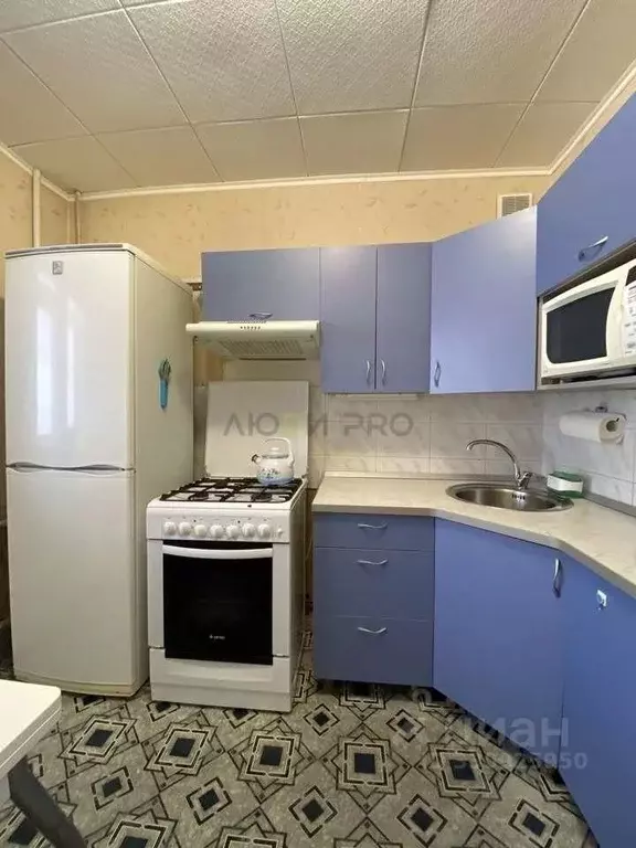2-к кв. Кировская область, Кирово-Чепецк ул. Володарского, 8 (47.0 м) - Фото 2
