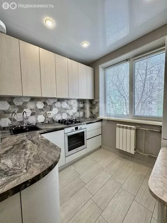 2-комнатная квартира: Белгород, бульвар Первого Салюта, 3 (44.9 м) - Фото 1