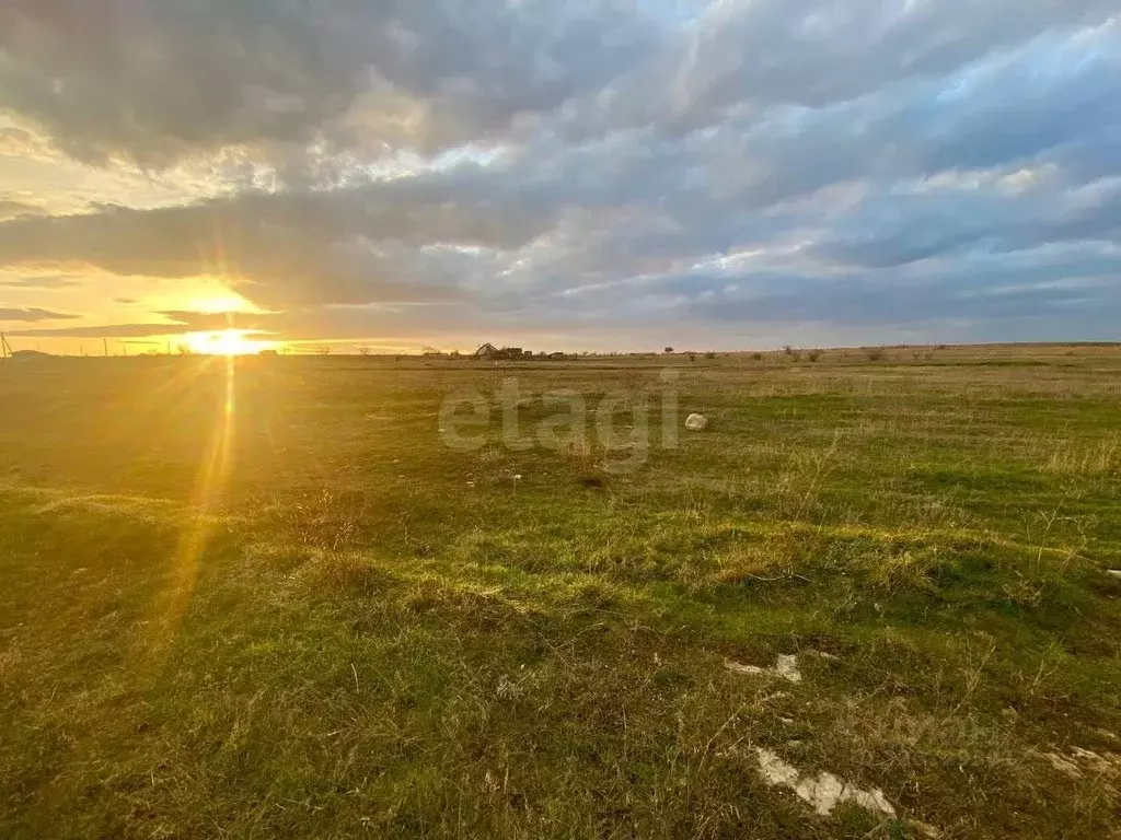 Участок в Крым, Бахчисарайский район, Ароматненское с/пос, Садовод СНТ ... - Фото 1
