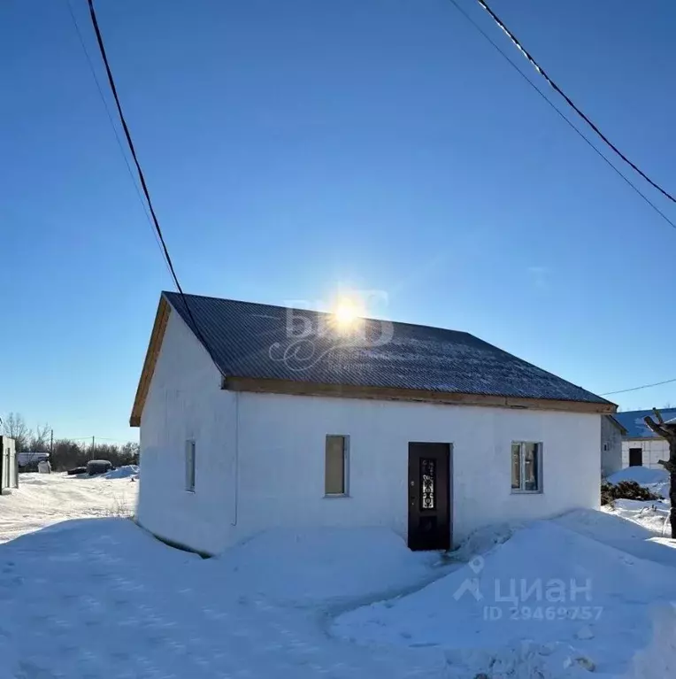 Дом в Оренбургская область, Оренбург ул. Михаила Фадеева (76 м) - Фото 0