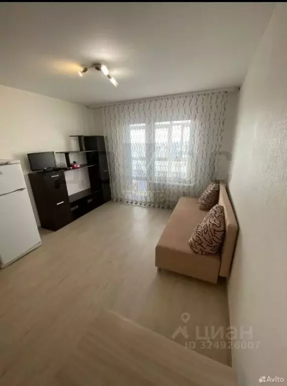 1-к кв. Свердловская область, Екатеринбург ул. Расточная, 31А (53.6 м) - Фото 1