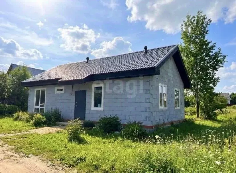 Дом в Пермский край, Краснокамский муниципальный округ, пос. Ласьва, ... - Фото 1