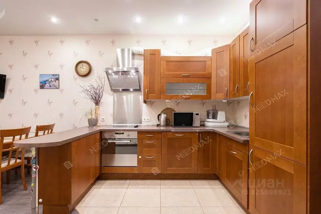 1-к кв. Санкт-Петербург ул. Большая Зеленина, 8к2 (56.4 м) - Фото 1