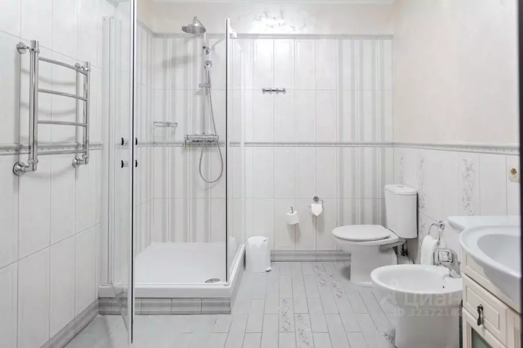 Комната Алтай, Чемальский район, с. Чемал Уожанская ул., 58 (54.0 м) - Фото 2