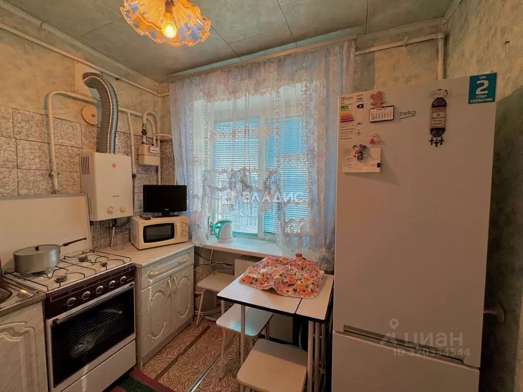 4-к кв. Тульская область, Кимовск ул. Бессолова, 29 (63.0 м) - Фото 1