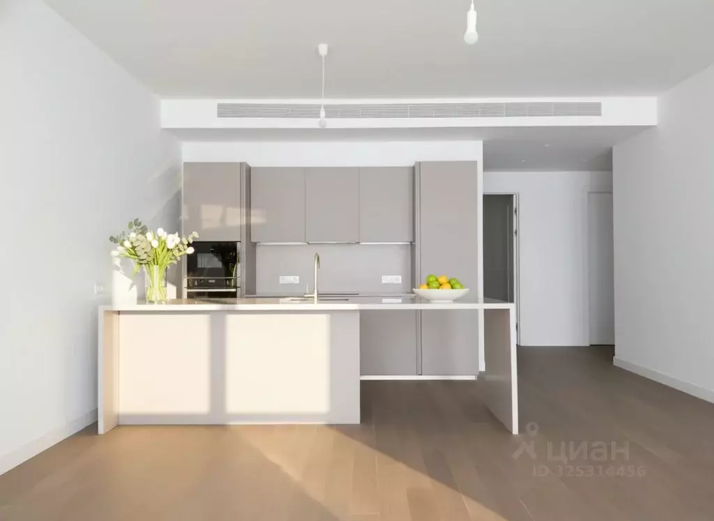 4-к кв. Москва ул. Костикова, 4к1 (164.0 м) - Фото 1