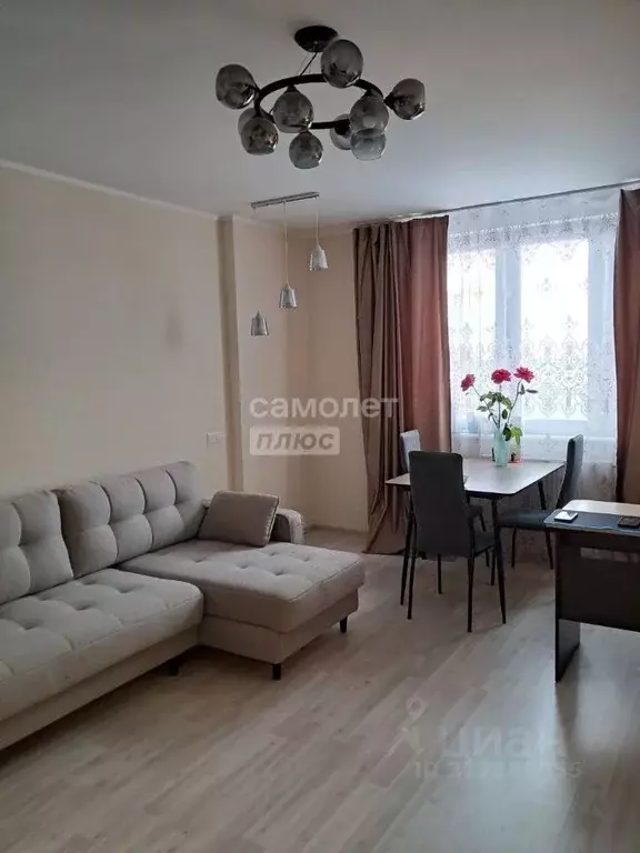 3-к кв. Московская область, Балашиха ул. Ситникова, 4 (75.8 м) - Фото 0