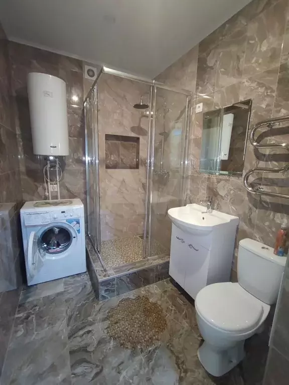1-к. квартира, 40 м, 4/9 эт. - Фото 0