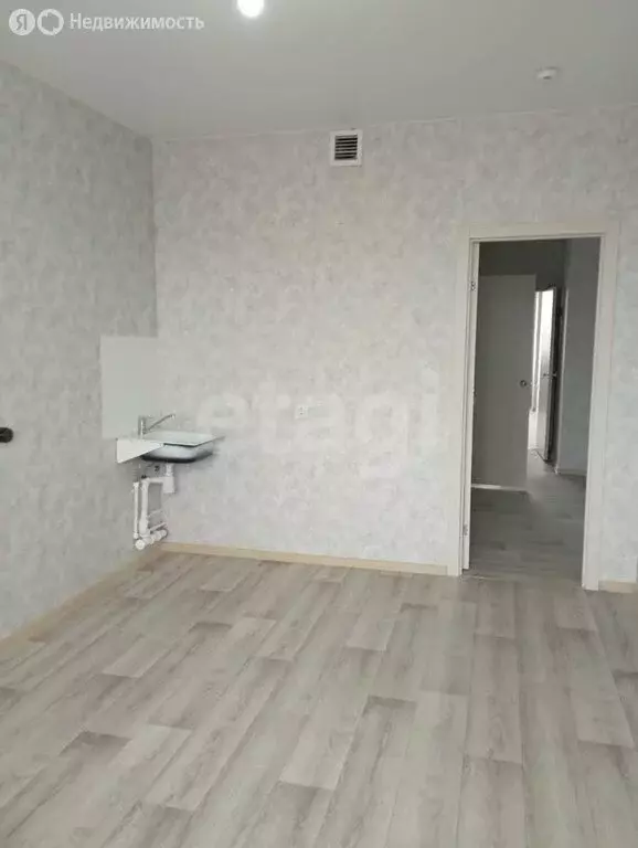 3-комнатная квартира: Пермь, Переселенческая улица, 98 (84 м) - Фото 1