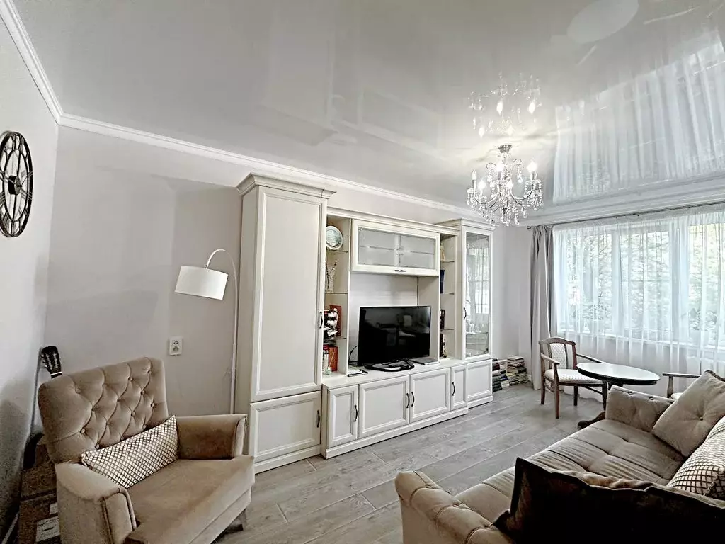 Продаётся 3-к квартира, 60 м - Фото 0