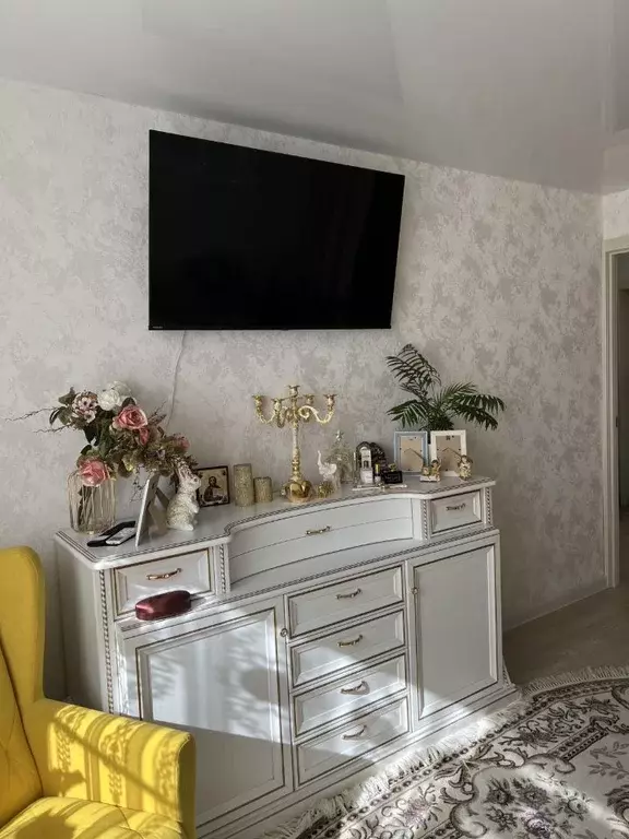 1-к кв. Самарская область, Тольятти ул. 40 лет Победы, 49Д (44.0 м) - Фото 1