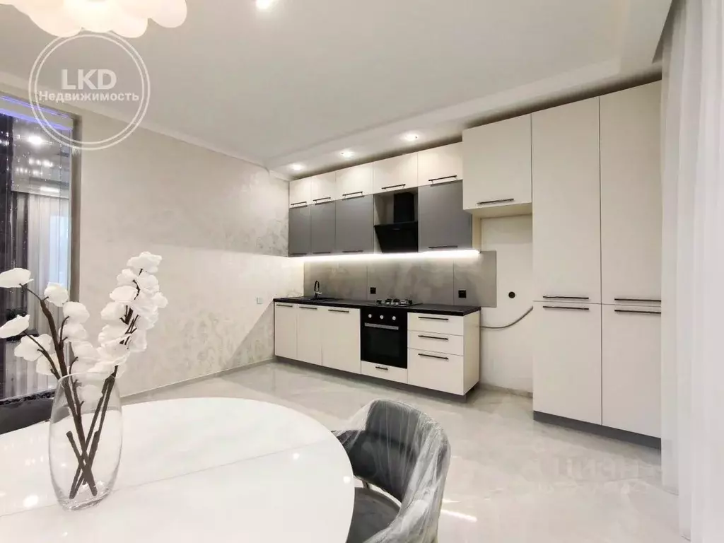 Таунхаус в Краснодарский край, Краснодар ул. Боннская, 13к2 (110 м) - Фото 1