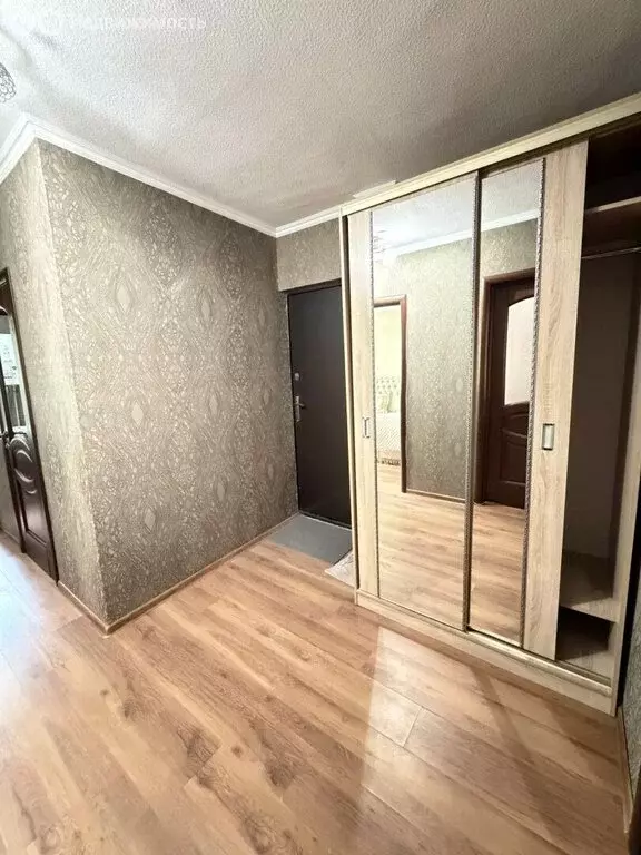 3-комнатная квартира: Тырныауз, Эльбрусский проспект, 100 (58 м) - Фото 2