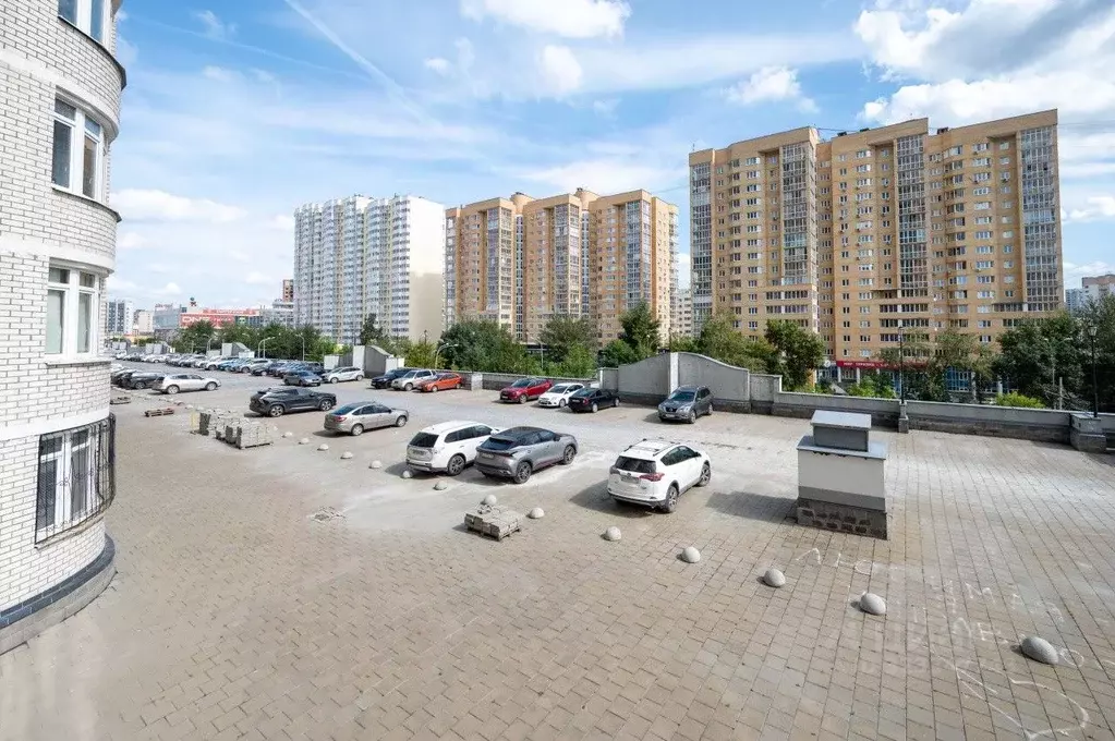 1-к кв. Свердловская область, Екатеринбург ул. 8 Марта, 190 (47.5 м) - Фото 2