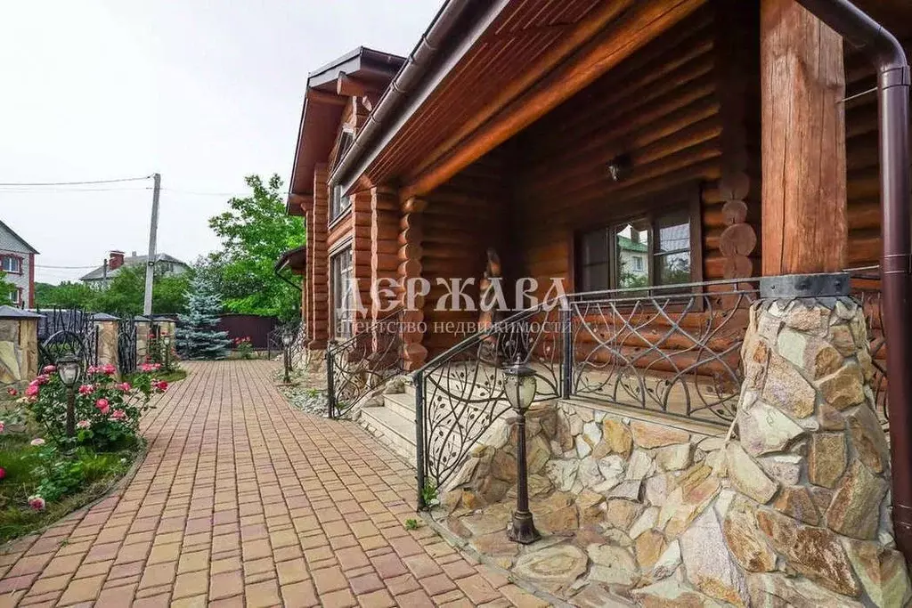 Коттедж в Белгородская область, Старый Оскол ул. Хмелева (222 м) - Фото 1