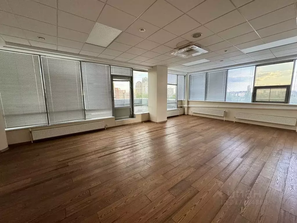 Офис в Москва ул. Горбунова, 2С3 (4000 м) - Фото 0
