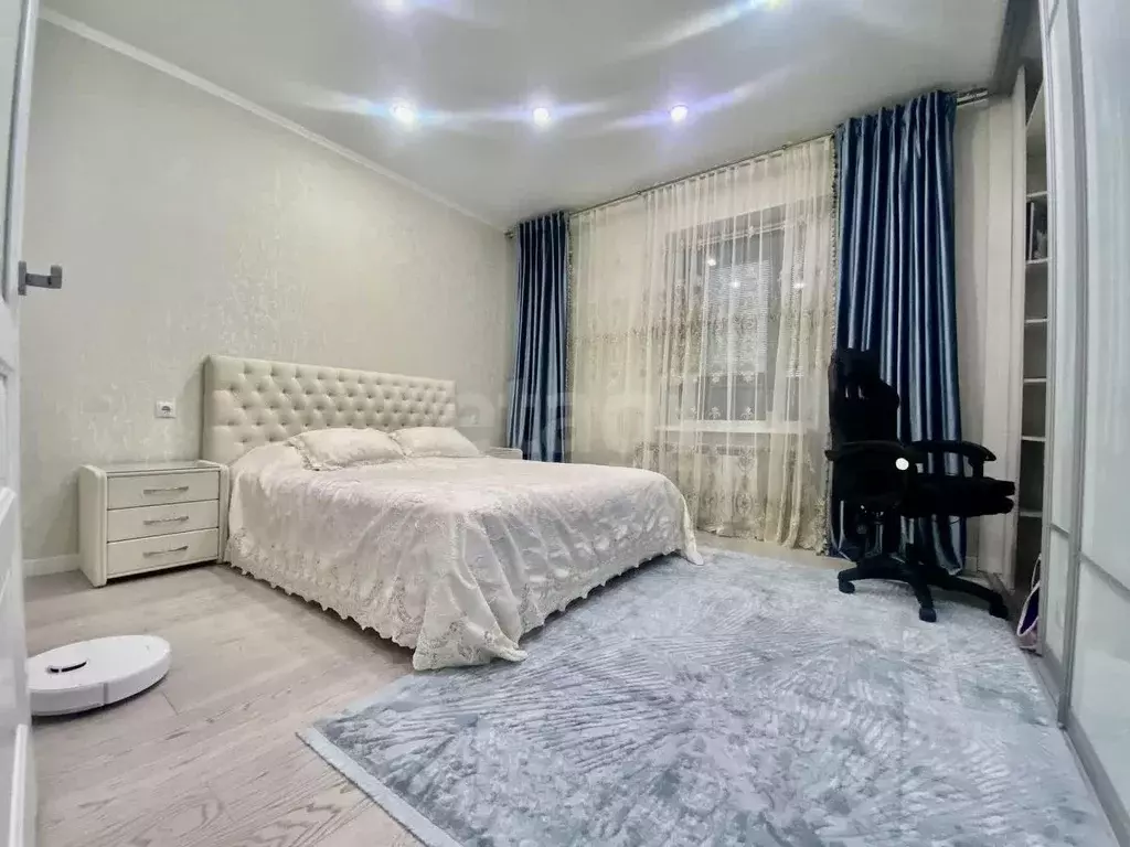 2-к кв. Ханты-Мансийский АО, Нягань 7-й мкр, 1 (56.4 м) - Фото 0