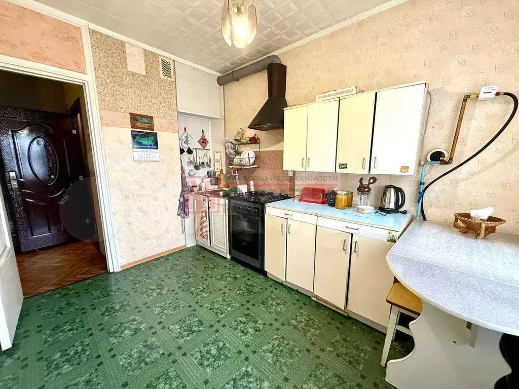 3-к. квартира, 61 м, 9/9 эт. - Фото 1