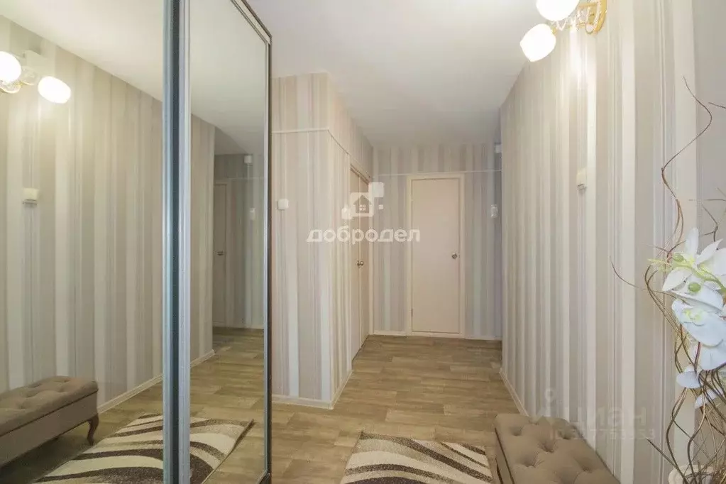2-к кв. Свердловская область, Екатеринбург ул. 40-летия Комсомола, 31 ... - Фото 0