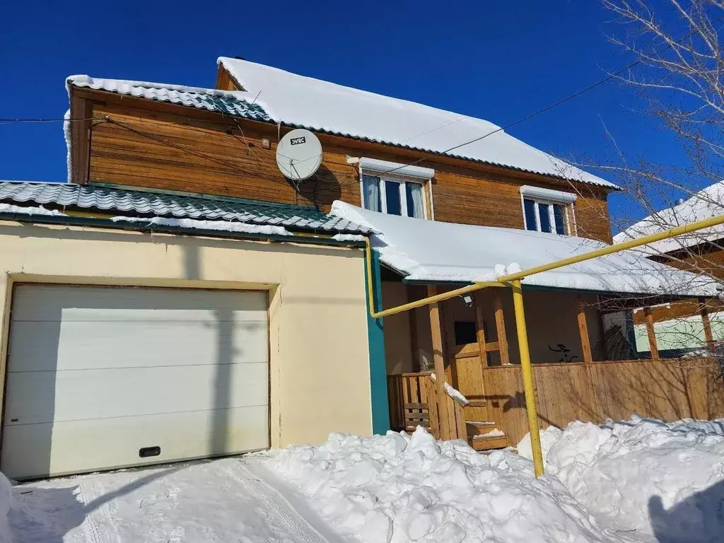 Дом в Саха (Якутия), Якутск пер. Сапожникова, 3 (184 м) - Фото 1