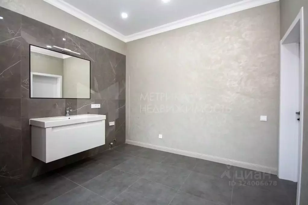 Коттедж в Тюменская область, Тюмень Три Сосны мкр, ул. Липовая (220 м) - Фото 1