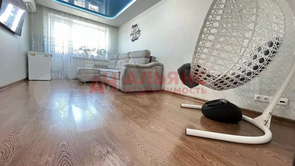 3-к. квартира, 60 м, 5/5 эт. - Фото 1