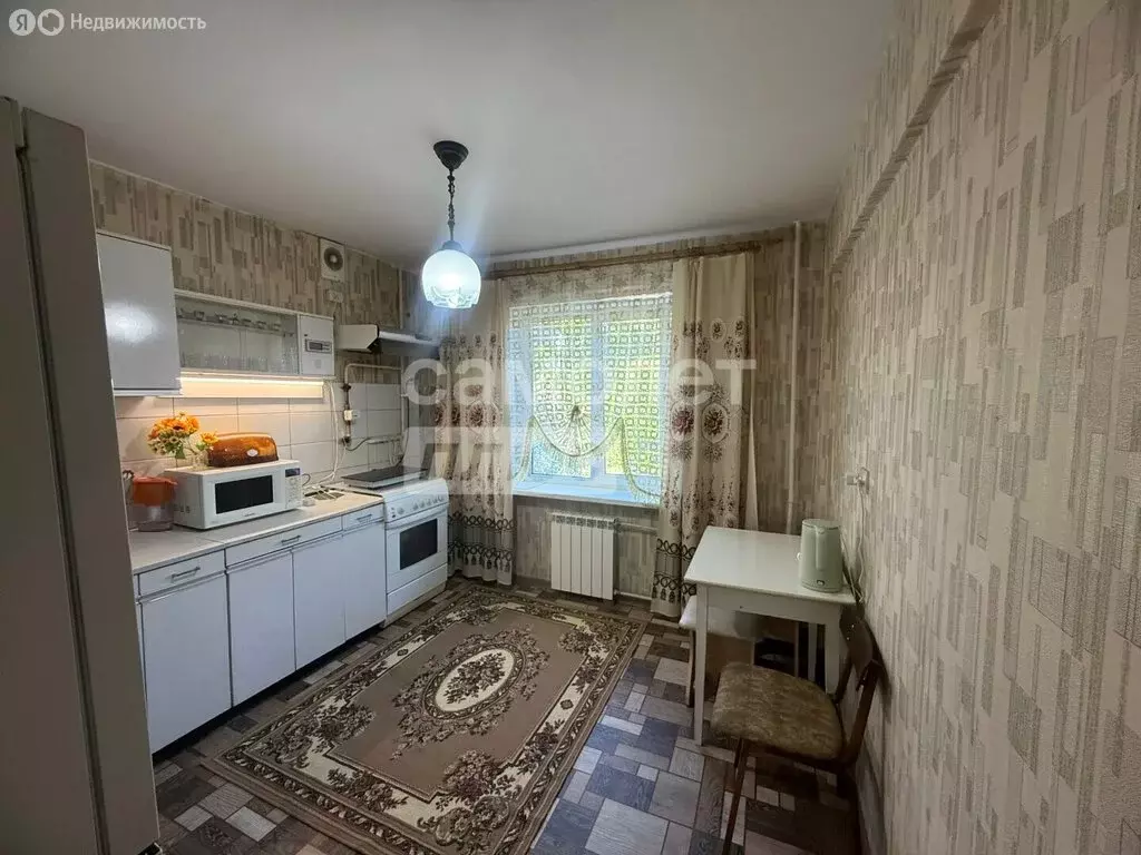 3-комнатная квартира: Омск, улица Авиагородок, 7Б (67.6 м) - Фото 1