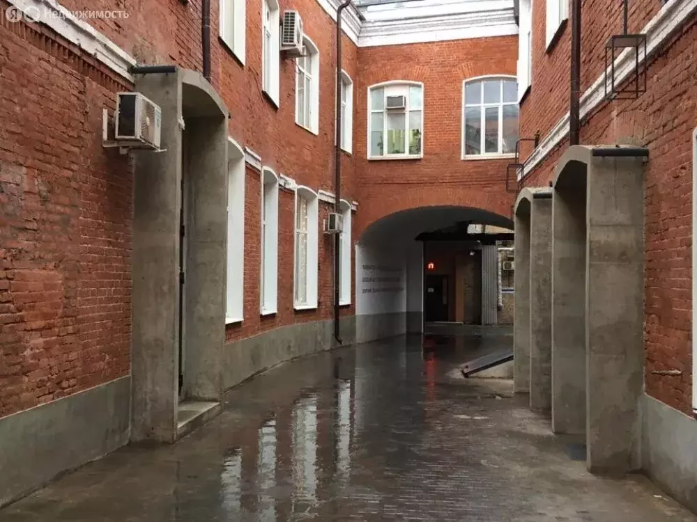 Торговая площадь (415.4 м) - Фото 1