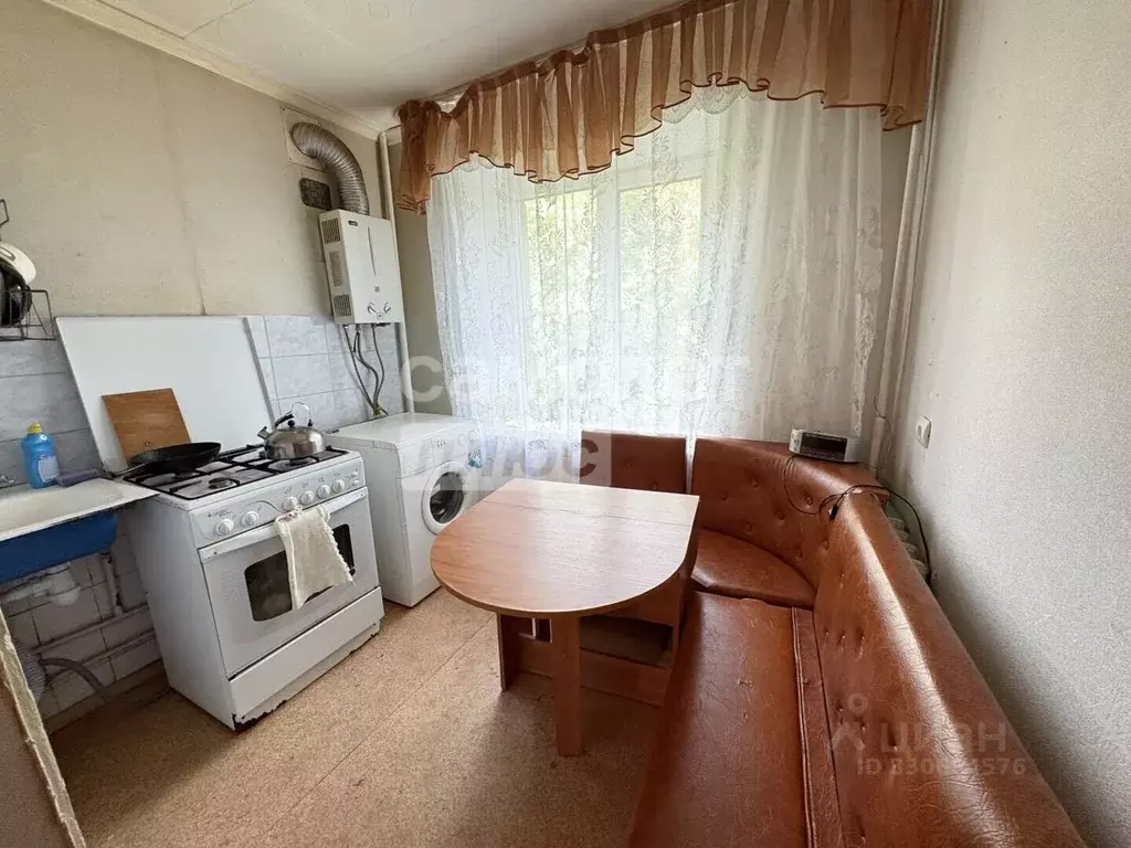 2-к кв. Брянская область, Брянск пер. Осоавиахима, 3Б (45.0 м) - Фото 1