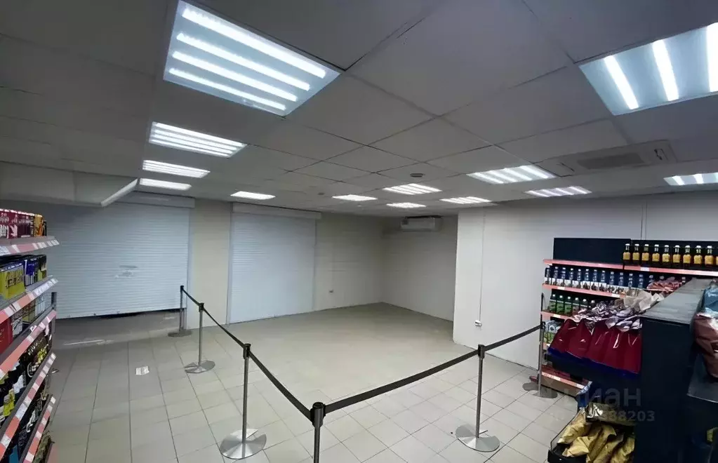 Торговая площадь в Москва пос. Коммунарка, ул. Потаповская Роща, 2к3 ... - Фото 1