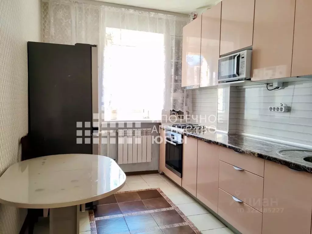 2-к кв. Ханты-Мансийский АО, Ханты-Мансийск Пионерская ул., 48 (51.9 ... - Фото 0